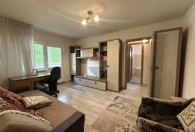 Apartament cu 2 camere, aleea Moldoveanu, et 1. - 6