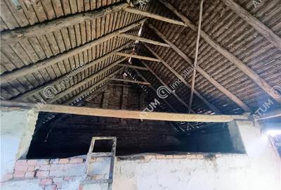 Casa cu 4 camere si 1650 mp teren la doar 30 km distanta de Sibiu - 34