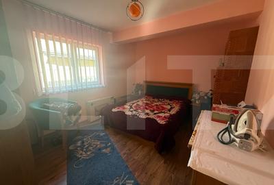 Casă de vânzare P+M, 170 mp, zona Vest - 3