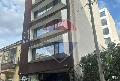 Spațiu comercial, de 56 mp, în Unirii