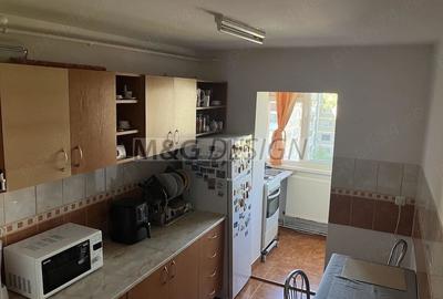 Apartament cu 2 camere decomandat, mobilat în Aradului