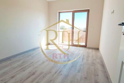 Oferim spre vanzare Duplex cu 5 camere situat in Giroc aproape de DAF - 16
