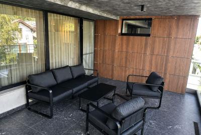 Apartament cu 4 camere semidecomandat în Iancu Nicolae