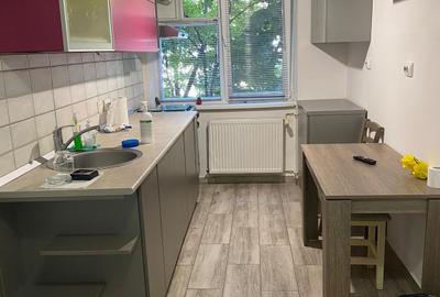 Dr. Taberei-Romancierilor-Metrou 3 minute de bloc- Apartament 2 camere, mobilat - 1