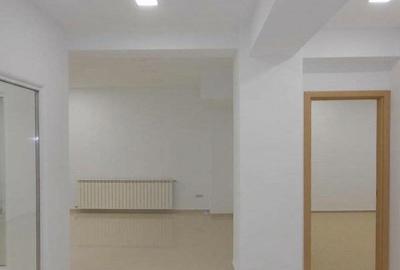 Peninsula - Piata Ovidiu, spatiu comercial, 125 mp., parter - 5