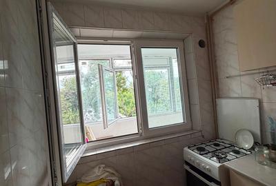 Apartament 3 camere-la 10 min. de metrou Piața Sudului - 7
