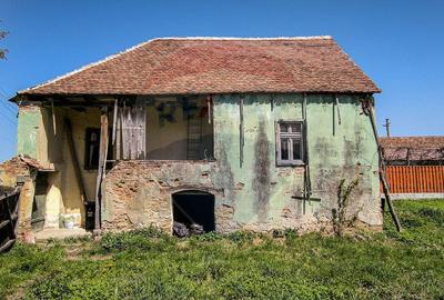 Casă săsească Transilvania - teren generos și potențial de extindere - 3