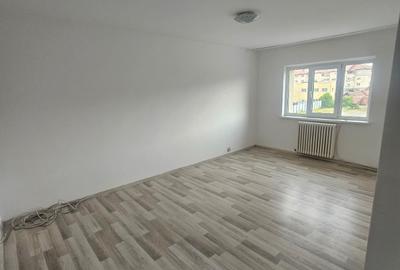 Apartament cu 2 camere în Tolstoi