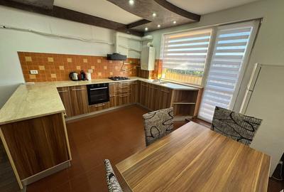 Apartament spațios și luminos, 3 camere - 4