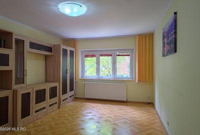 Mircea Cel Batran - 3 Camere, Decomandat, 2 Bai, Centrala - 3