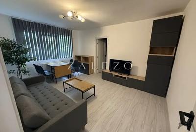 Apartament cu 2 camere semidecomandat, mobilat în Dacia