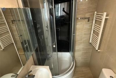 Apartament 3 camere | 72 mp | Decomandat | 2 băi | Balcon închis | Etaj 2/4 - 9