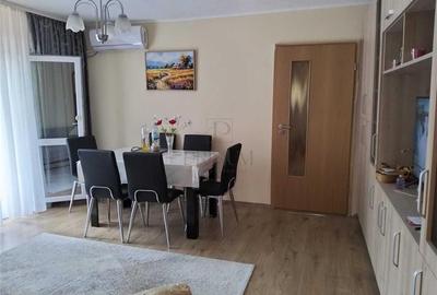 Apartament cu 2 camere decomandat, mobilat în Dâmbovița