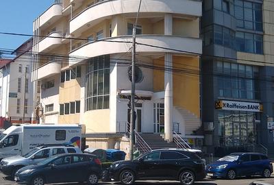 Spatiu de birouri in cladire reprezentativa - 2