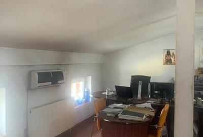 Vanzare  Cladire de  birouri  P+E1 teren 940mp - 4