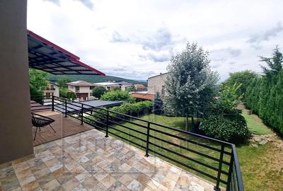 Pet friendly! Casa spatioasa cu 5 camere, Europa+2 Garaje - 3