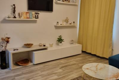 Mamaia Nord - Uzina de Pizza  - 2 camere mobilat - termen lung - 500 euro - 12
