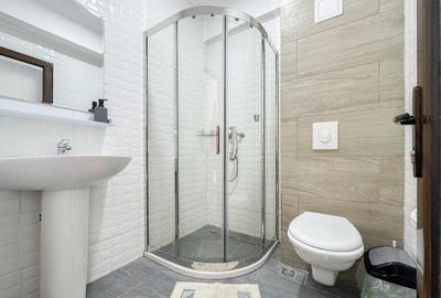 Pensiune de vanzare Costinesti, 26 camere duble, complet functionala - 28