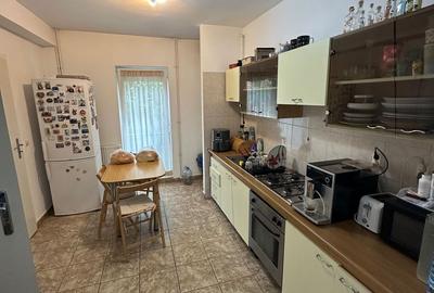 Casă / Vilă cu 5 camere zona Lunei - 8
