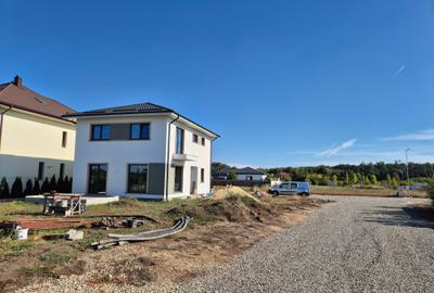 Casa P+1 frumoasa si bine construita, in proiectul Eden Forest - 1