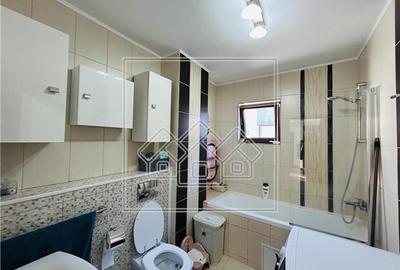 Ap cu 3 camere, balcon, loc de parcare, bloc nou, cu lift - D.Stanca - 12