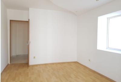 Inchiriere apartament 3 camere decomandate, Decebal stradal, 2 bai, metrou 5 min - 4
