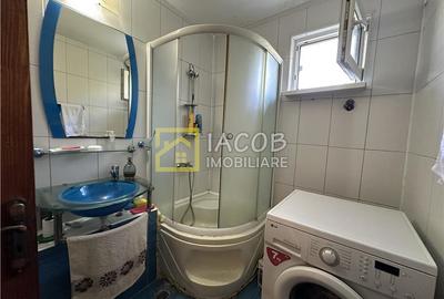 Apartament 3 camere decomandate – Str. Metalurgiei, Bacău - 14