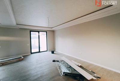 Duplex de vanzare cu 5 camere si teren de 270 mp - Mosnita Noua - 2