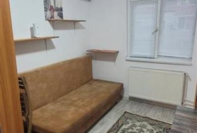 Garsonieră nedecomandată în Lipovei