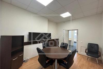 Spatiu birouri de inchiriat - 9 camere - teren 470 mp - 4