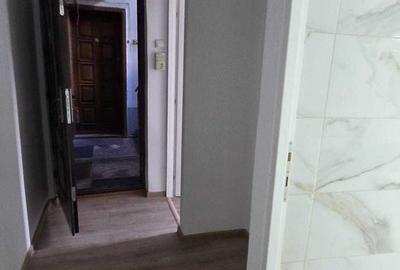 Renovat Etaj Intermediar zona Sagului - 3