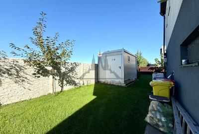 Vila individuala Nzeb, teren de colt, car port si panouri solare 12kw - 12