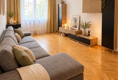Apartament cu 2 camere decomandat, mobilat în Central