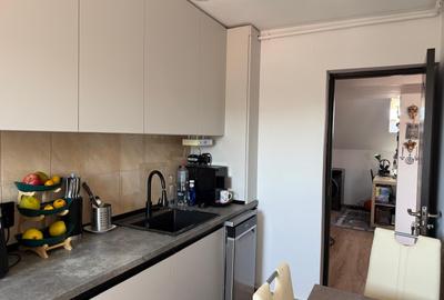 Apartament cu 3 camere decomandat în Popești-Leordeni