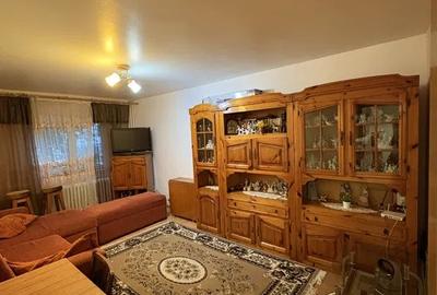 Apartament cu 2 camere decomandat, mobilat în Canta