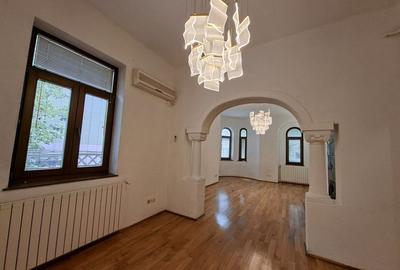 Vila singur curte, reprezentativa, renovata la stadard superior - 23