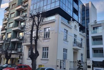 O poveste care asteapta sa fie rescrisa -cladire cu potential in centrul orasulu - 7