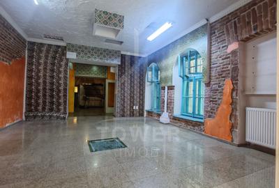 Spațiu comercial, de 80 mp, în Central