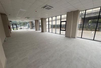 Spațiu comercial modern 155 mp, la cheie, cu două intrări – Bac&# - 6