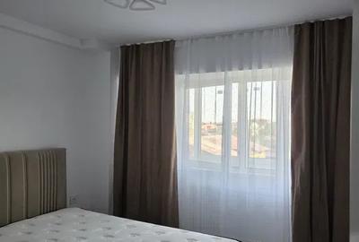 Apartament cu 3 camere semidecomandat, mobilat în Gorjului