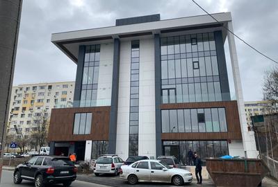 Pantelimon Piata Delfinului Imobil S+P+4 Comercial si Birouri pt Clinica Scoala - 1