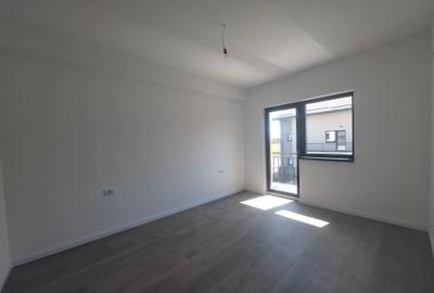 ​Vilă modernă de mijloc, finalizată la cheie | P+E+M | Curte proprie 130 mp - 4