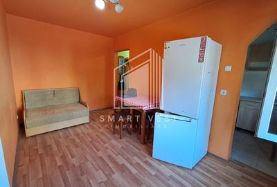 Apartament cu 2 camere semidecomandat, mobilat în Micro 14
