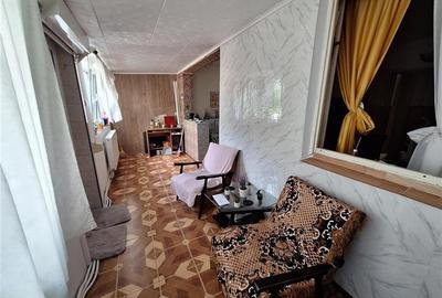 Apartament  2 camere semidecomandat , zona Milcov - 18
