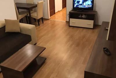 Apartament cu 2 camere, mobilat în Metalurgiei