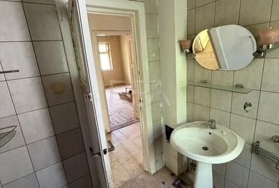 Apartament 2 camere, Regie - 11