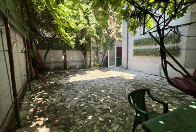 Calarasilor- Piata Muncii, vila 8 camere singur curte si teren 197 mp, - 14