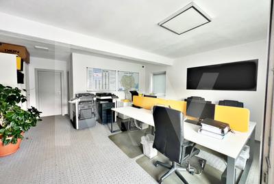 Casă mare cu teren generos – perfect împărțită pentru birouri sau 4 apartamente - 1