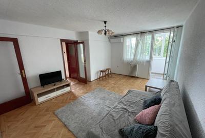 Apartament cu 3 camere decomandat, mobilat în Domenii