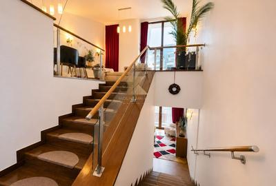 Apartament cu 2 camere decomandat în Poiana Brașov
